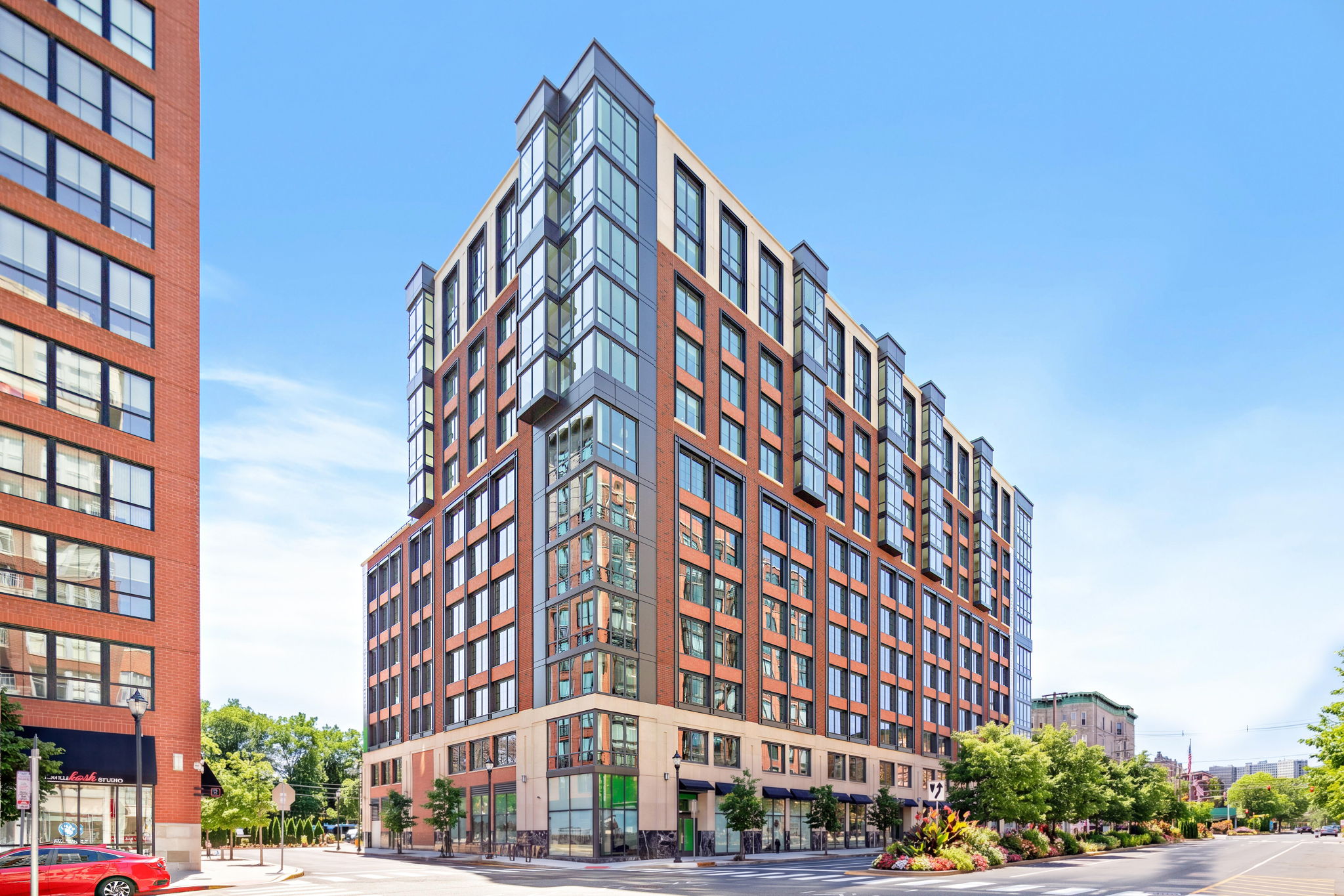 Maxwell Place on the Hudson Guide: North Hoboken Waterfront Condos 1 1125 Maxwell Lane, Maxwell Place on the Hudson, Hoboken